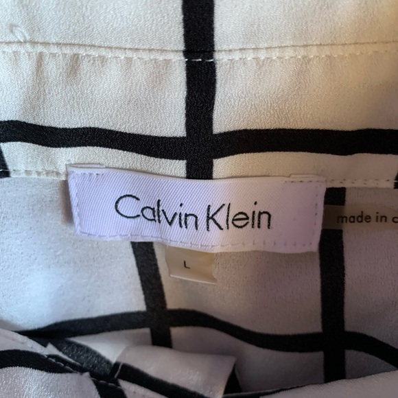 Calvin Klein shirt - Picture 5 of 5